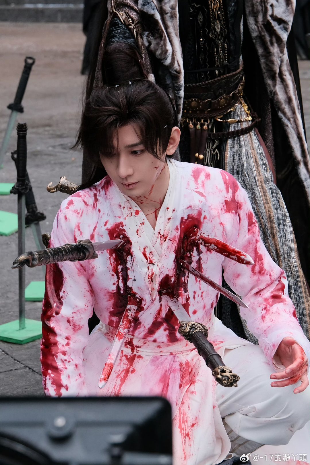 S成毅天地剑心cy成毅王权富贵你如清风，吹进我的世界，又如明月，照耀在我的身上。