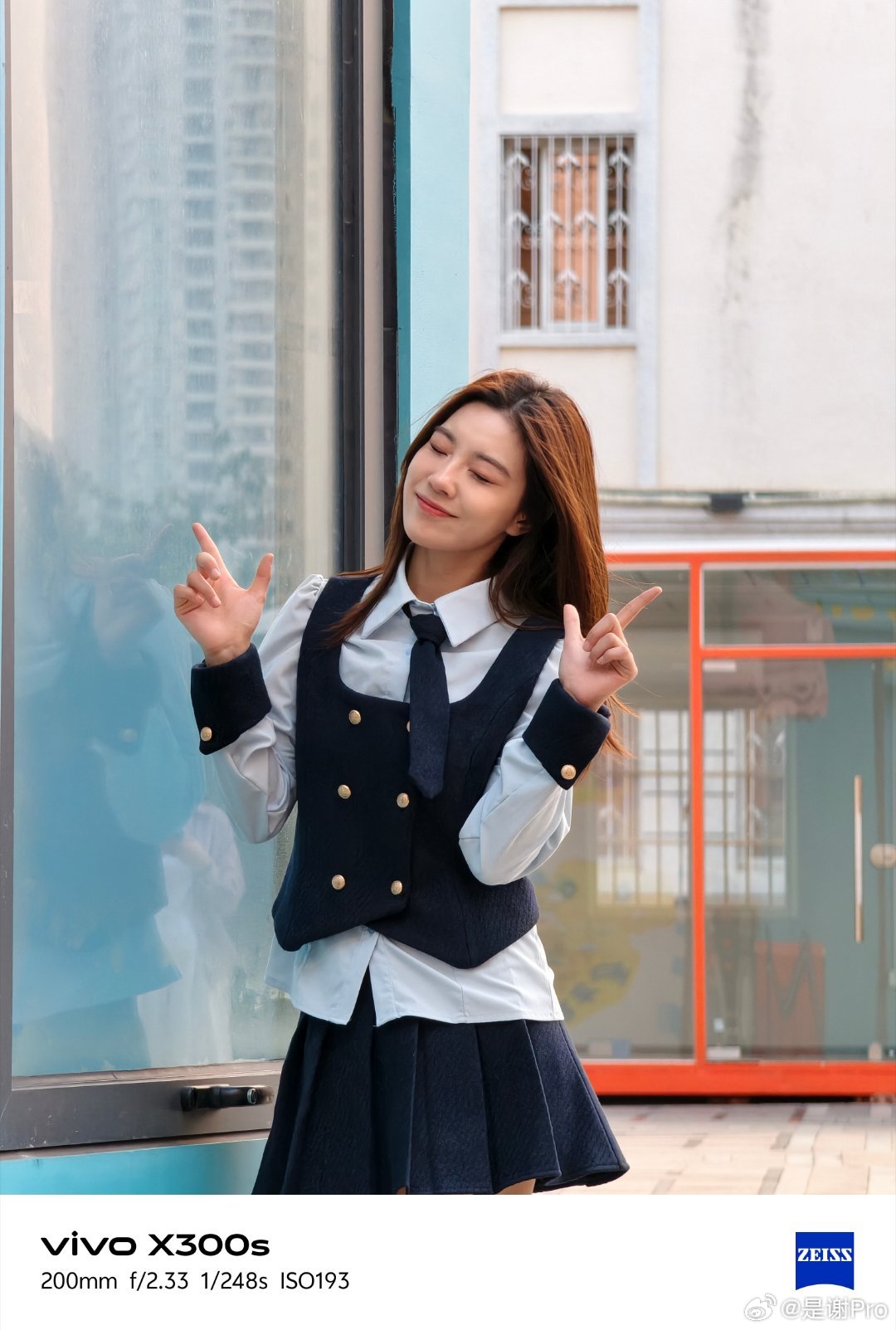 vivo X300s超能小V单 看看我用vivo X300s增距镜拍的一组人像小
