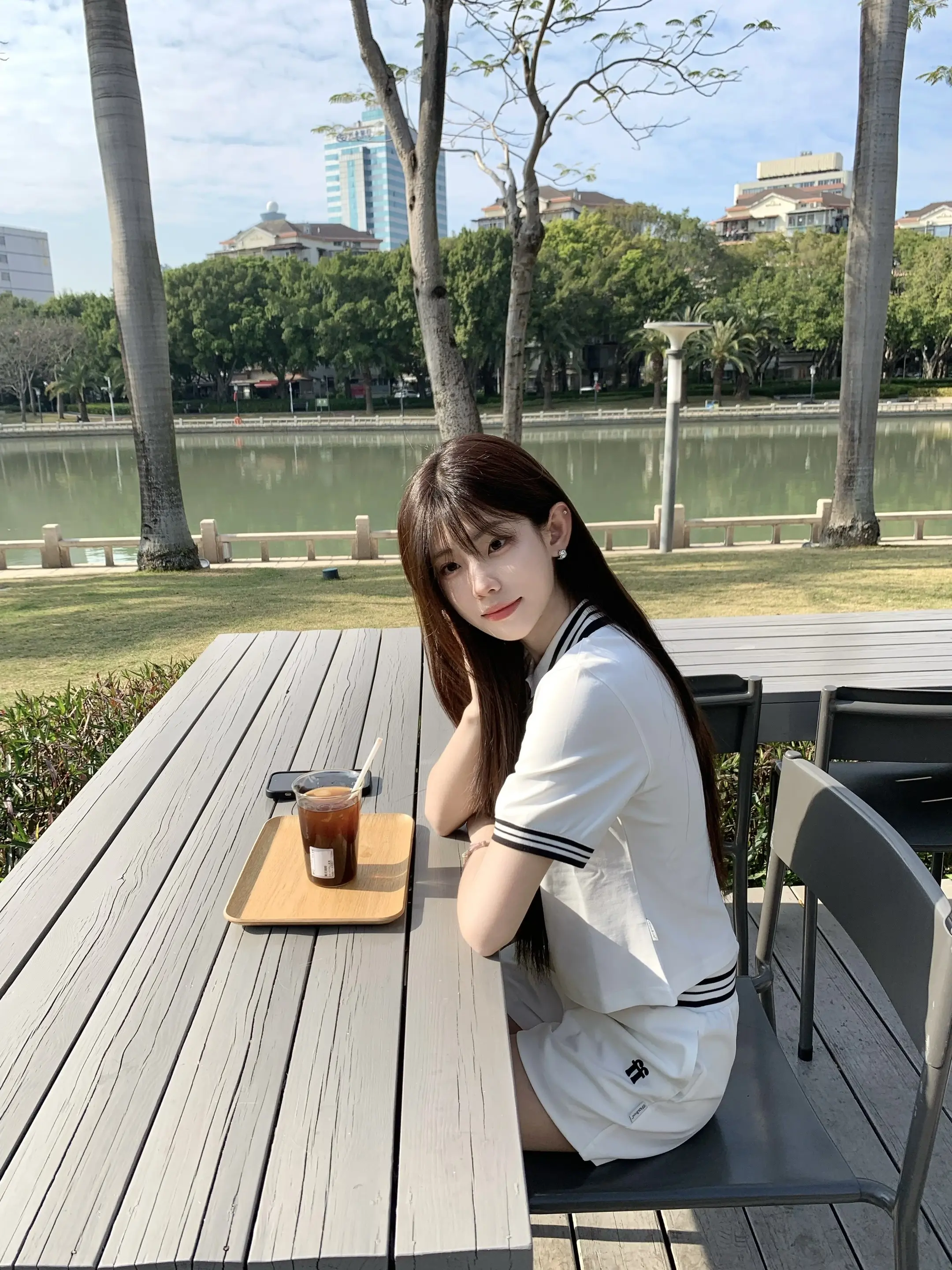 我只希望 我的心 下次落到和我一样心软的人手中