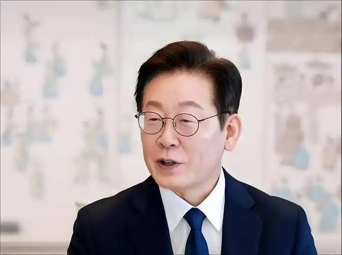 李在明的执政之路，从一开始就充满与美国的博弈，每一次表态、每一项决策都直击美韩关