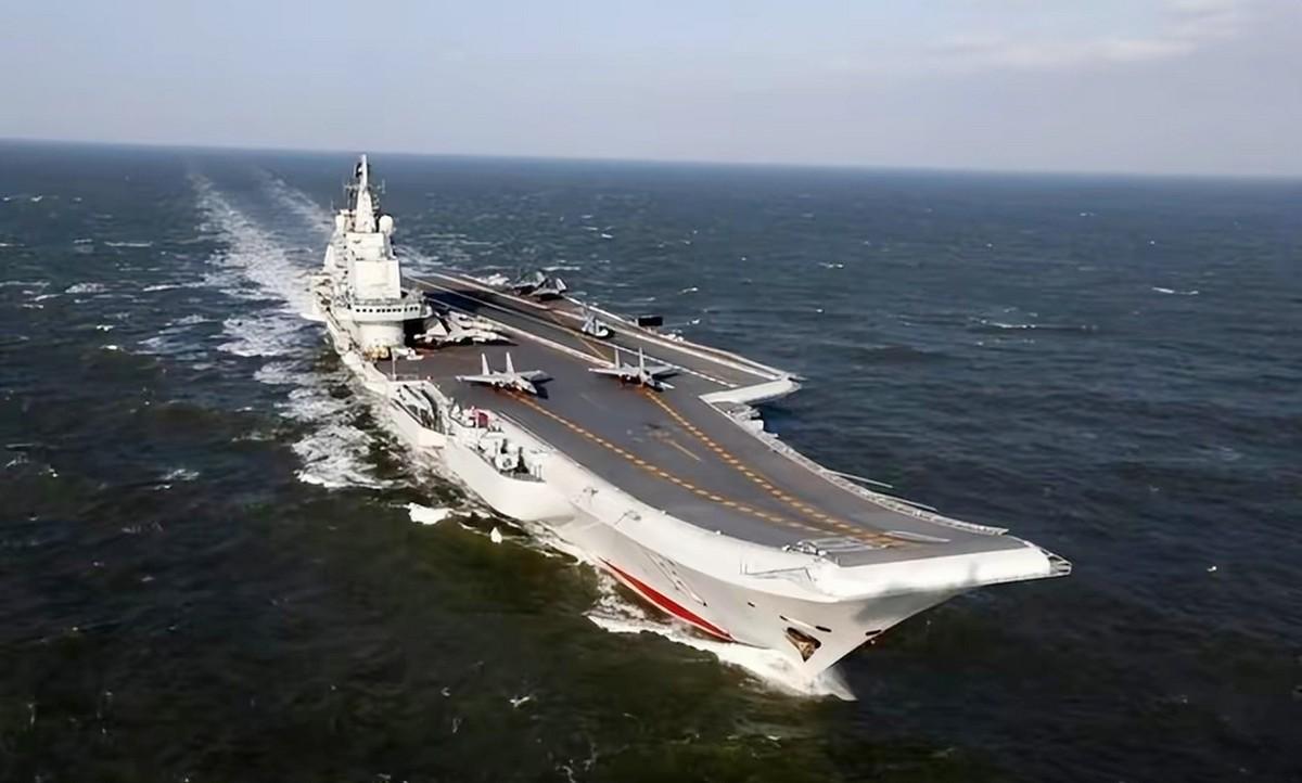 最近金戈发了篇文章，把美军航母的“老底”给揭了。文章说美国虽有 11 艘核航母，