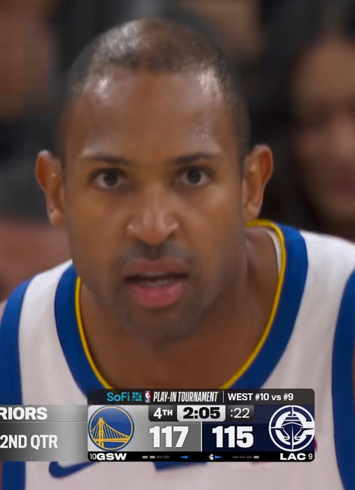 篮天下 这个眼神会让人记住很多年～霍福德第四节的四个三分球，你说算不算神兵天降？