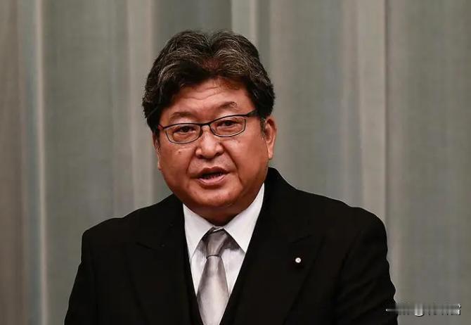 销售冠军受到重用，直接惹怒公明党：不会投票给高市早苗，这是原则问题。话说这位销售