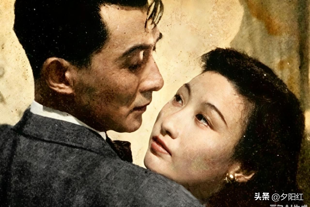 十八对电影明星生活中的恩爱夫妻他们分别是：
赵丹夫妻，孙道临夫妻，于洋夫妻，王心
