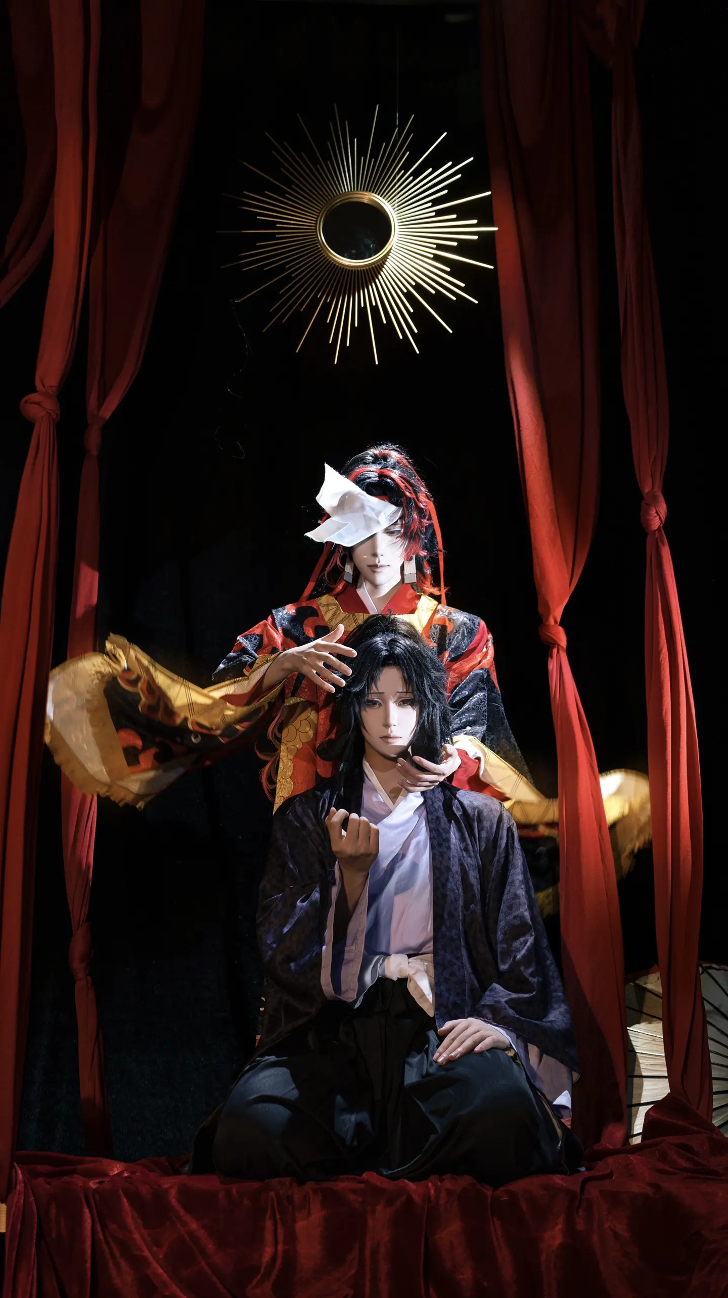 兰因絮果 现业谁深。