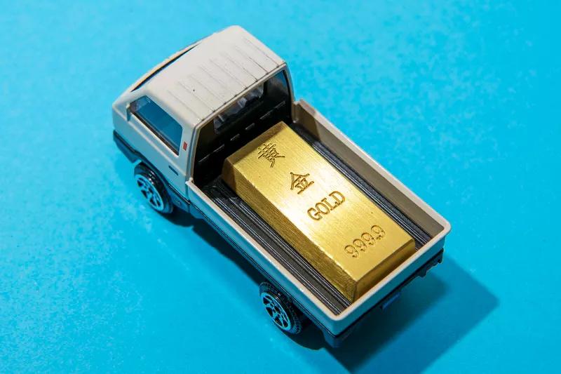 今年以来，现货黄金价格累计飙升超50%，上周还首次突破每盎司4000美元大关。若