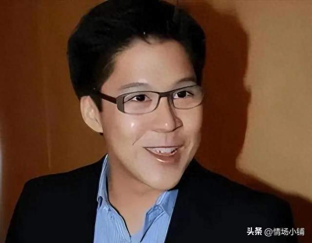 霍启刚：本以为娶到郭晶晶就够幸福了，没想到现在幸福又升级了