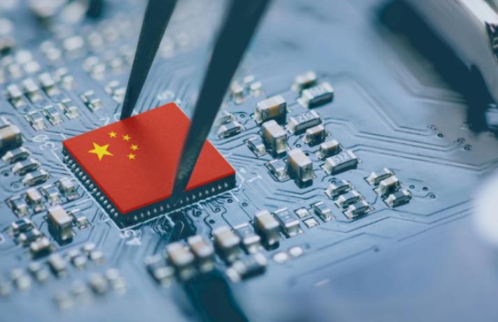 美国彻底坐不住了！西方封锁15年，中国突然宣布突破！
 
2026年4月9日，北