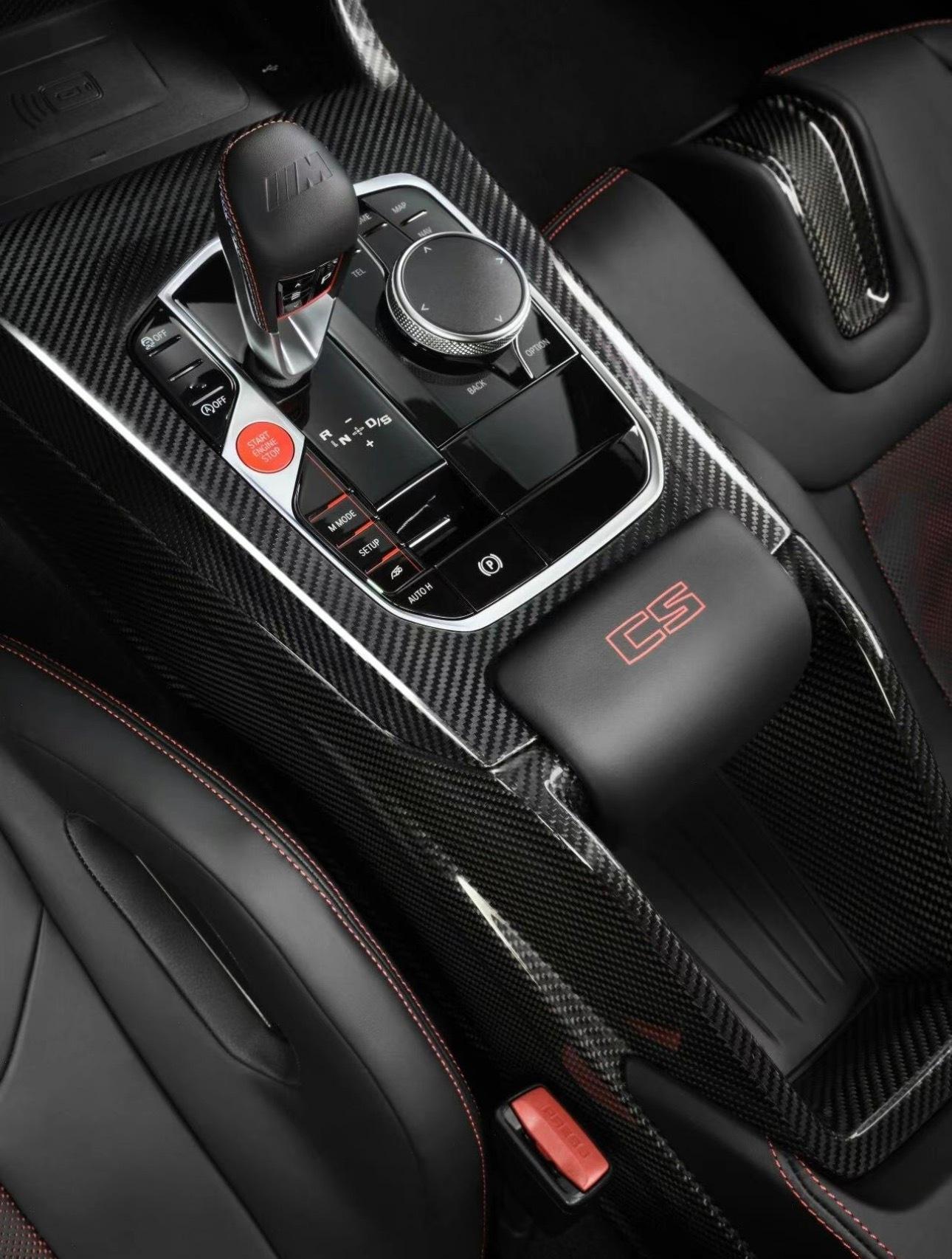 宝马M4 CS搭载S58直列六缸，550马力/650牛米，匹配8速MSteptr