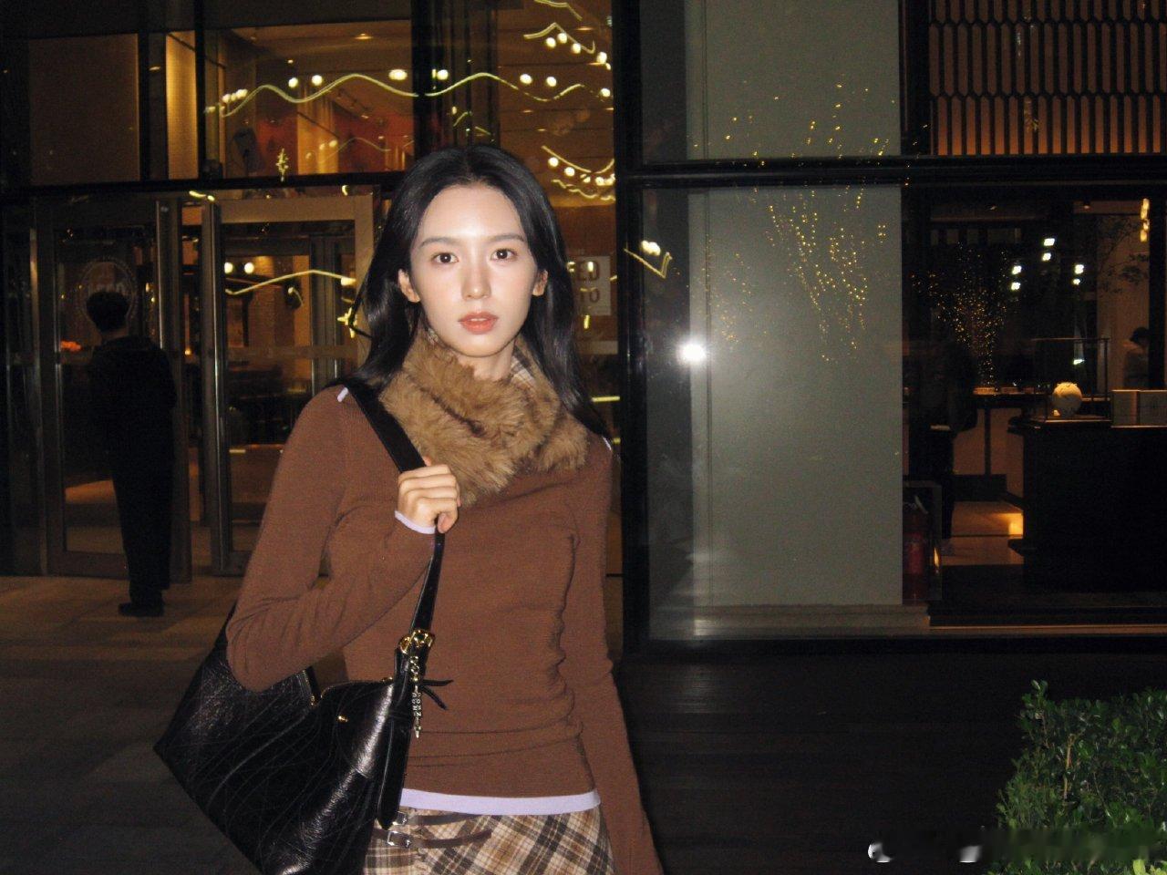 周也千禧年代写真周也千禧复古风 好好 