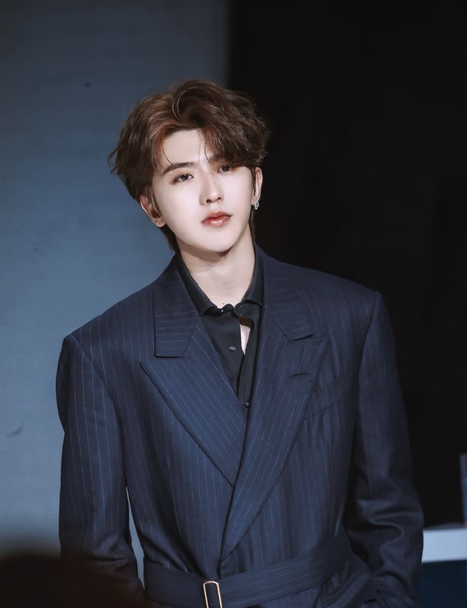 蔡徐坤 不要再跟机了蔡徐坤：不要再跟机了，飞机上那些私生我已经明确讲过不要做的事