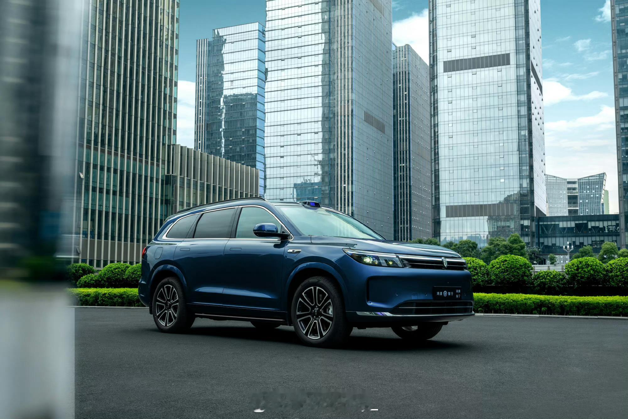 #问界新M7Ultra上市即交付#问界新M7 Ultra刚刚上市，前天才发布的新