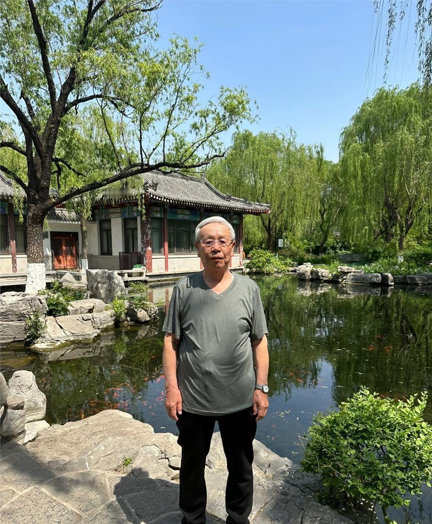 男人过了72岁，对女人就只剩这3个念想
我今年82了。 跟我们家那口子磕磕绊绊5
