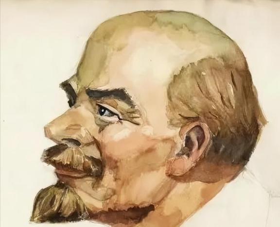 列宁虽说是前苏联的缔造者，但实际上并没有一滴俄罗斯血统，也没有一滴十五个加盟共和