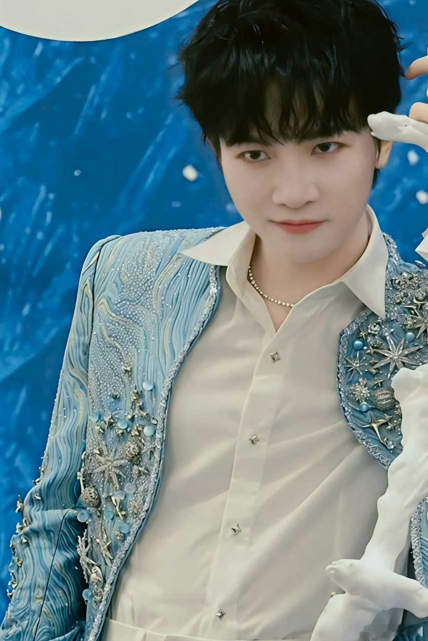 周深 ✨️周深2026深深的巡回演唱会 ✨️周深深深的舞台日记 【小圈跟米子们说
