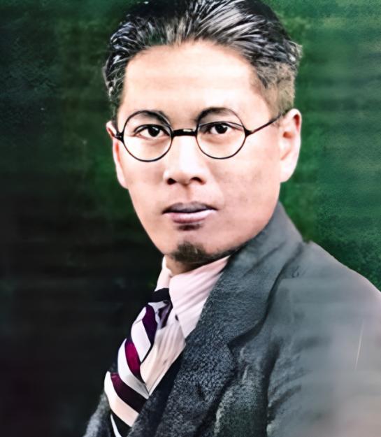 1971年宋子文去朋友家吃饭，突然他一下子从座位上弹了起来，惊恐地望向自己的妻子