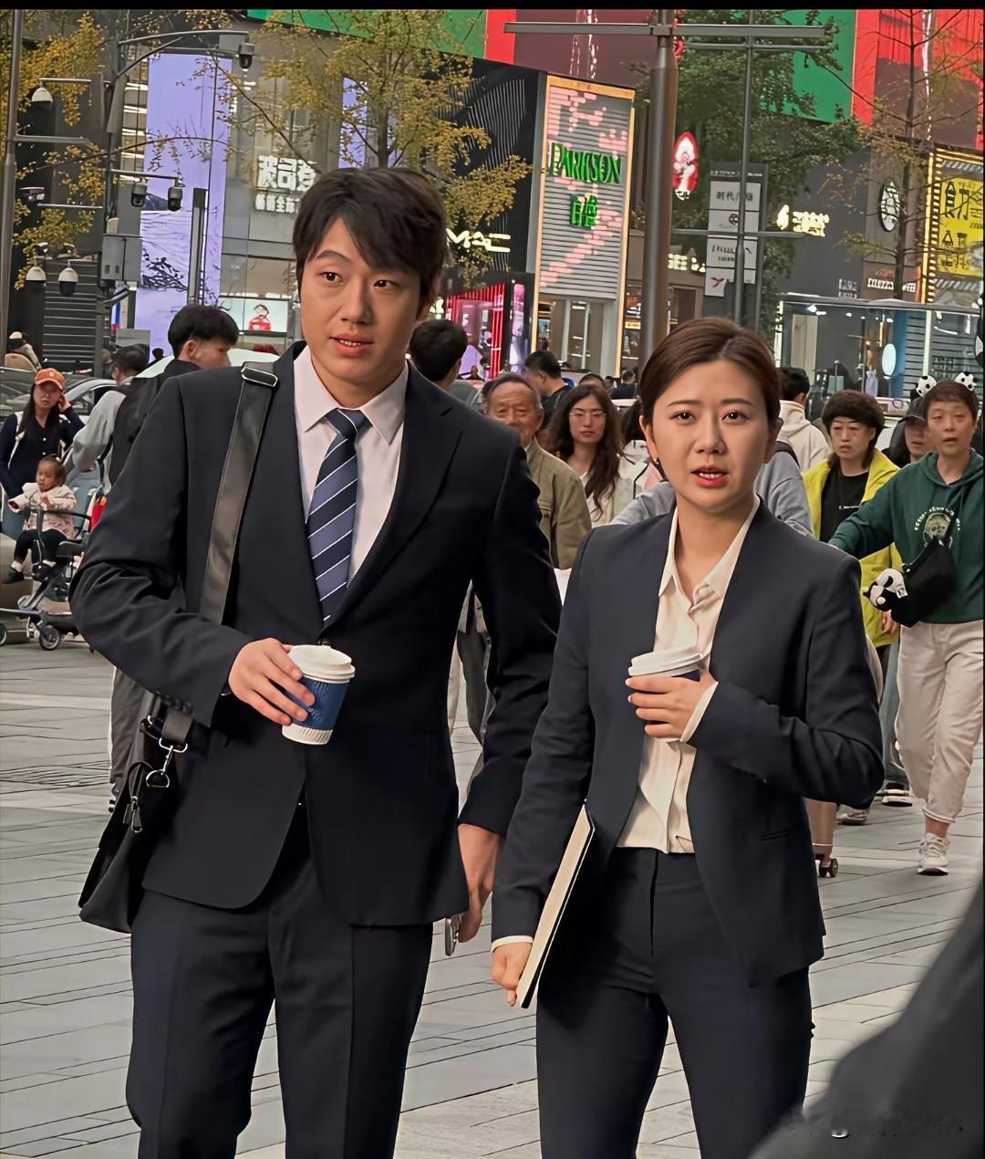 日本原女乒运动员福原爱，一口地道的东北口音，在中国球迷心目中的印象特别好。
离婚