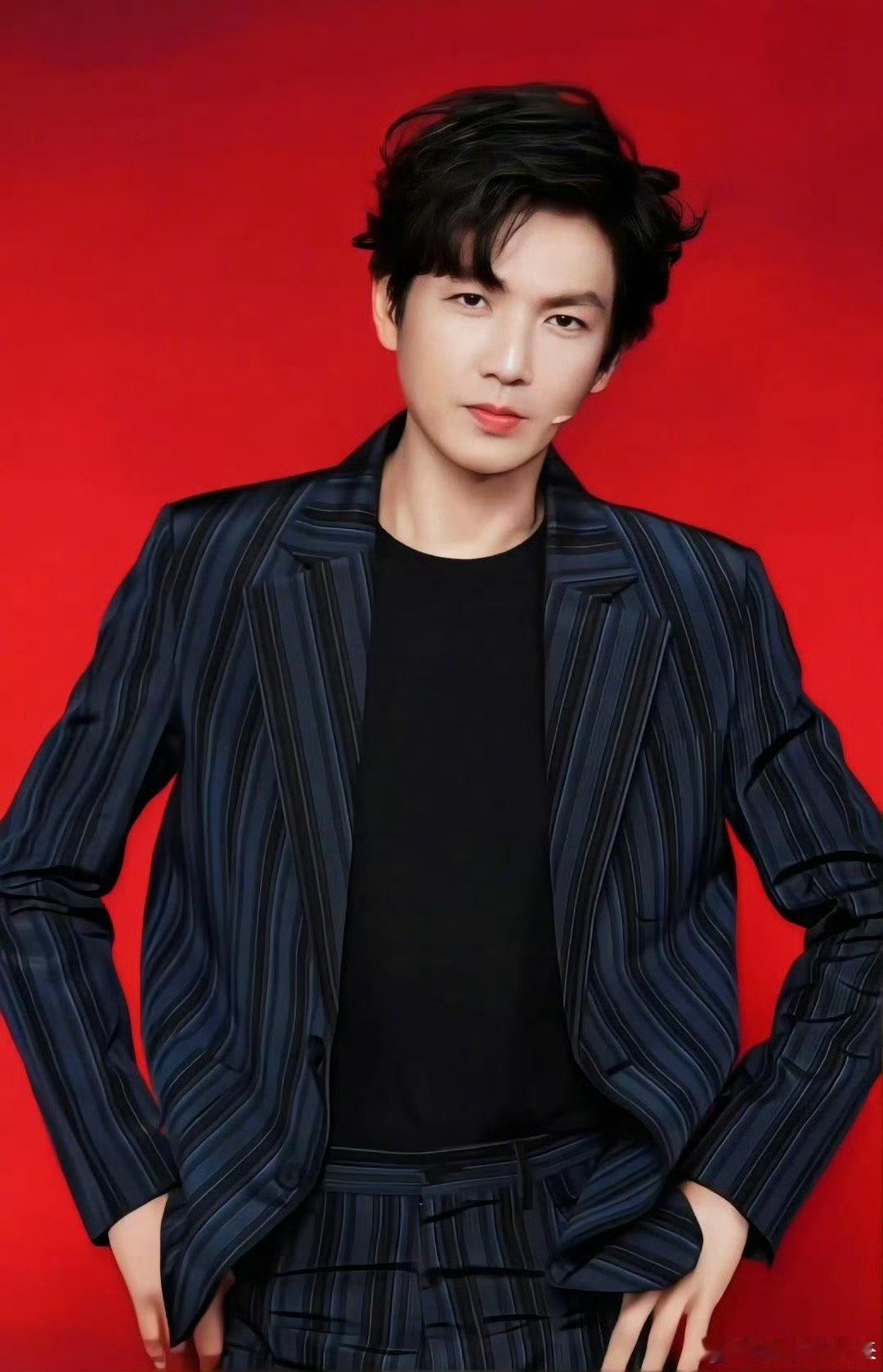 谁教钟汉良这么答题的 到底谁教钟汉良这么答题？脑洞大到离谱，笑点直接戳中我，也就