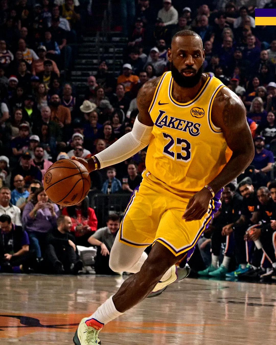 乍一看西部第四也还算不错
但是看比赛过程真不是一个强队的表现
防守永远是球队的基