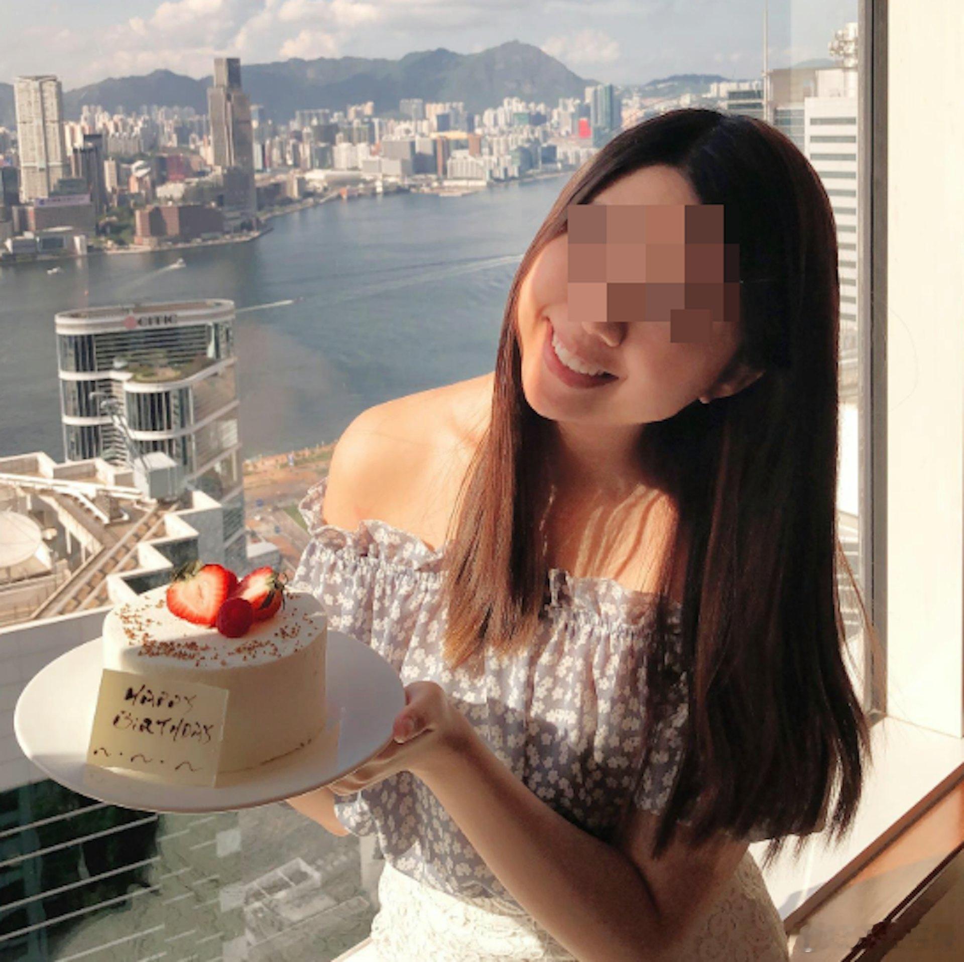 香港一女子遭猛犬活活咬死港媒消息：香港打鼓岭坪洋村一家犬只训练中心的33岁女负责