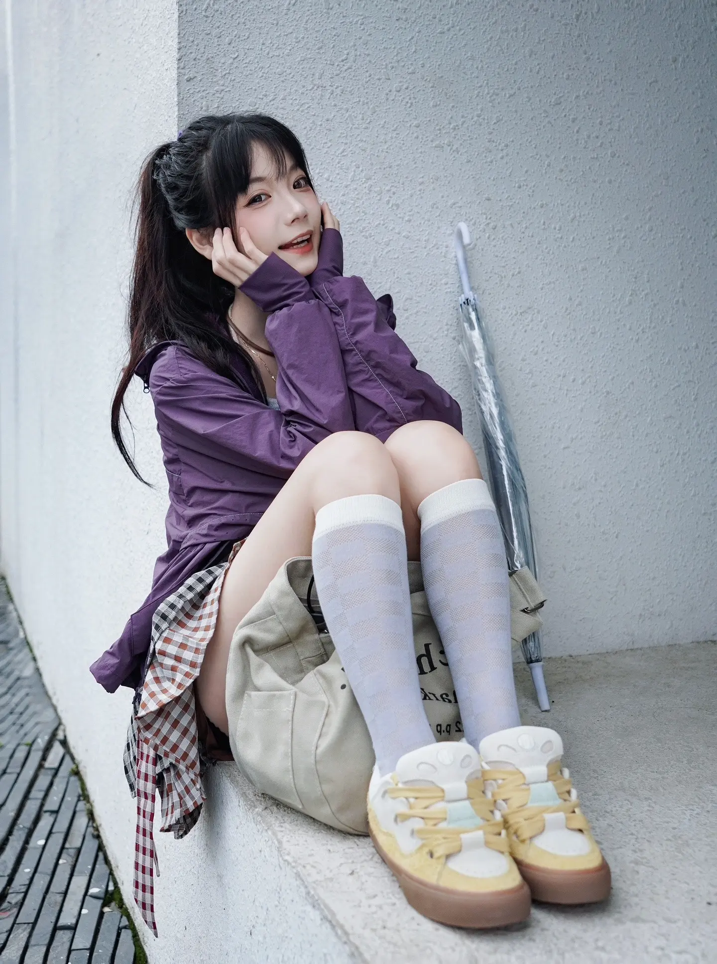 现实里这种算漂亮女生吗？