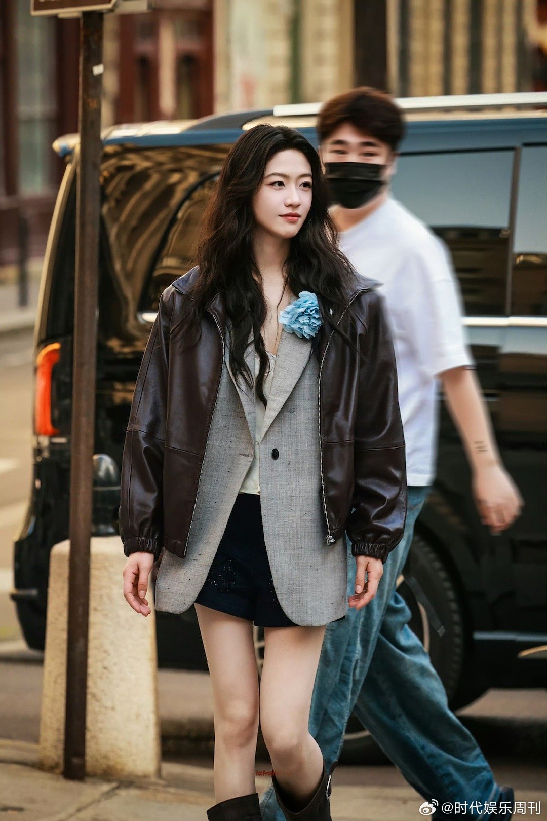 向涵之李嘉元同框同框即养眼，美女同框就是最吊的！向涵之回国路透生图超能打，回国状