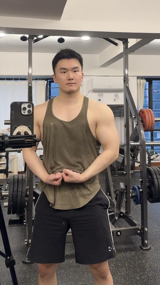 练腿日🦵🏻