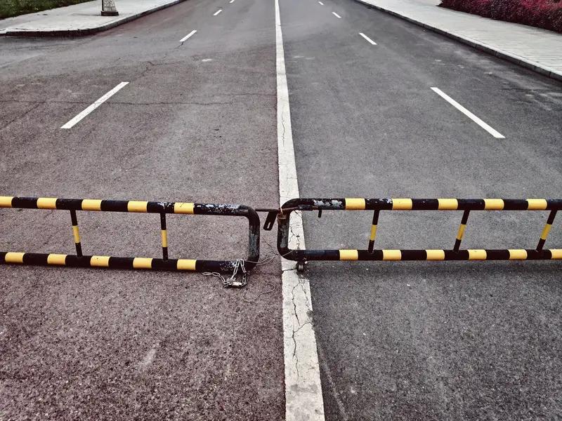 中年人要有高度边界感
迈入中年的体悟 
不要乱点赞，
要明白自己几斤几两，
处于