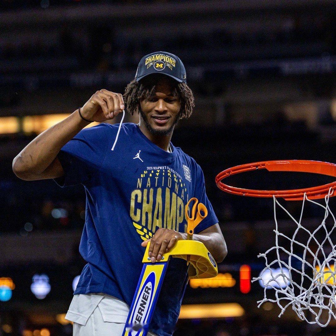 2026NBA选秀大会 独行侠第九顺位选中莫雷兹·约翰逊二世 