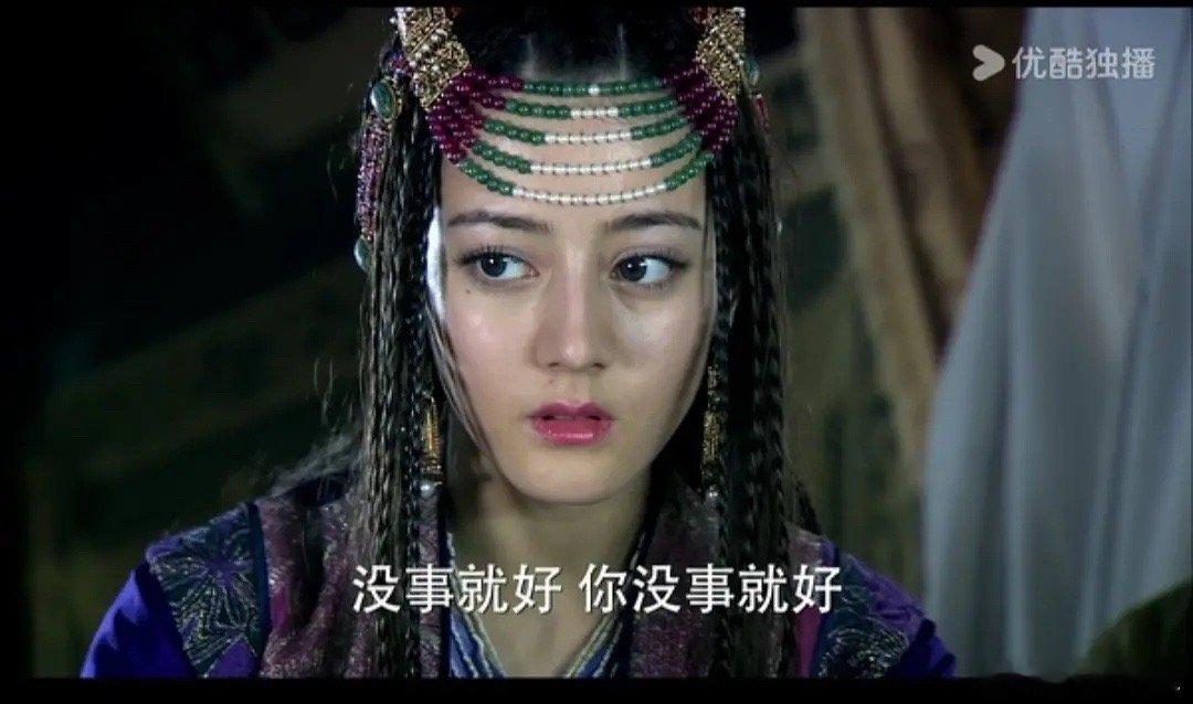 迪丽热巴的古装造型只有滤镜才能拯救 ​​​