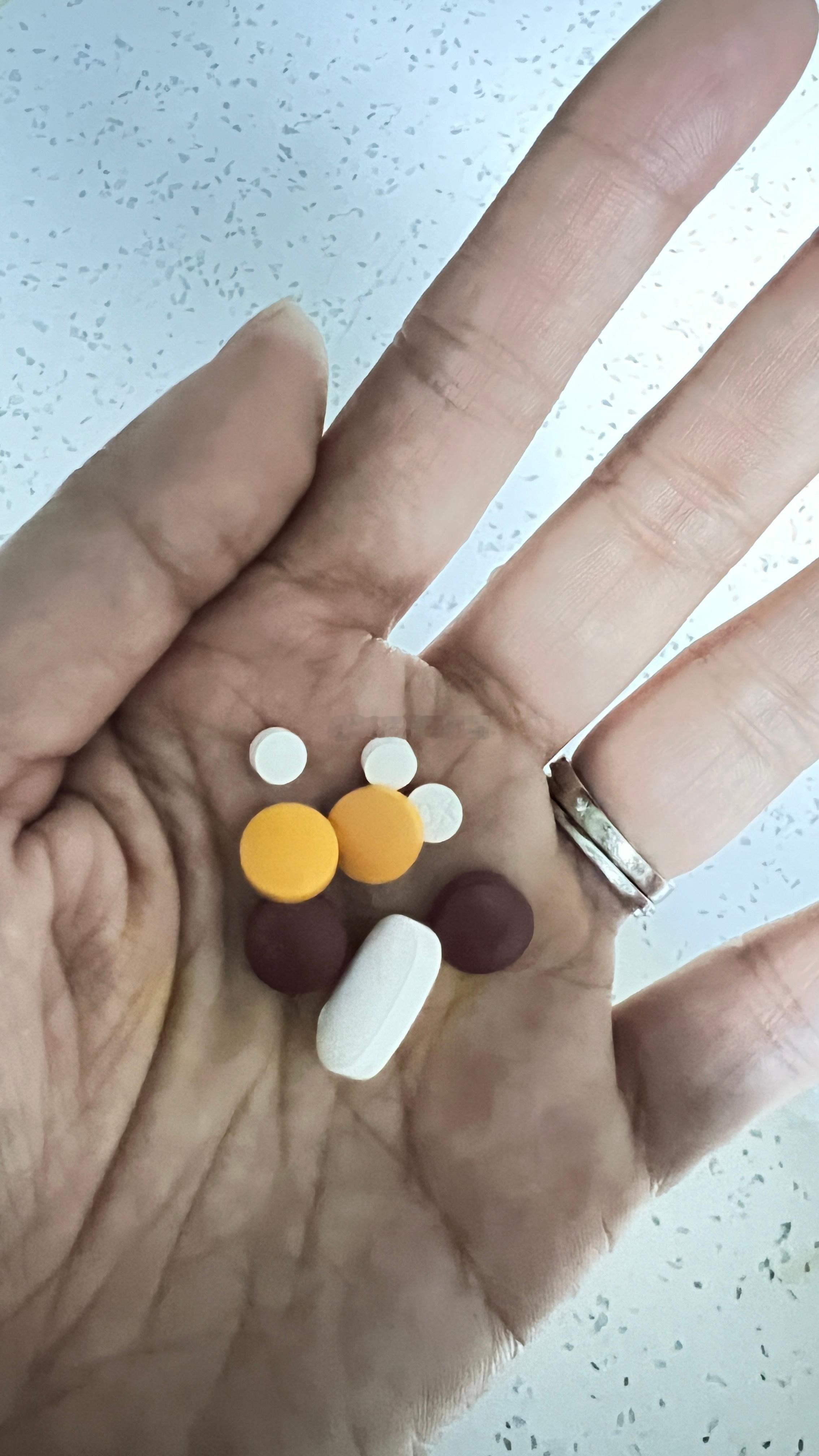 一天三顿小糖丸儿，感觉要废了