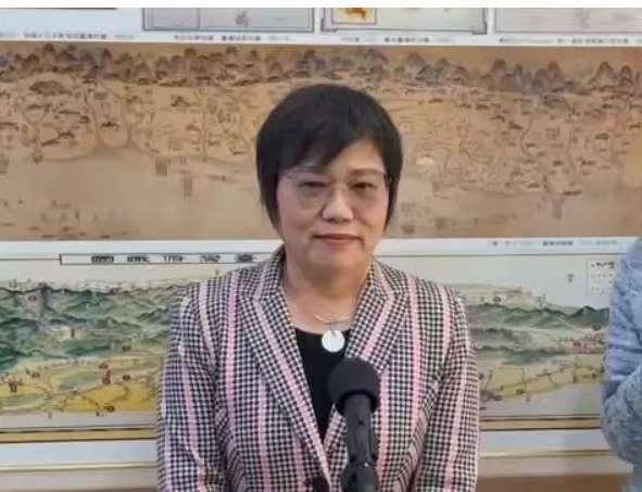 针对陆配称自己非外国人，民进党公然叫嚣“中共国籍就是外国籍”！在近期，陆配李贞秀