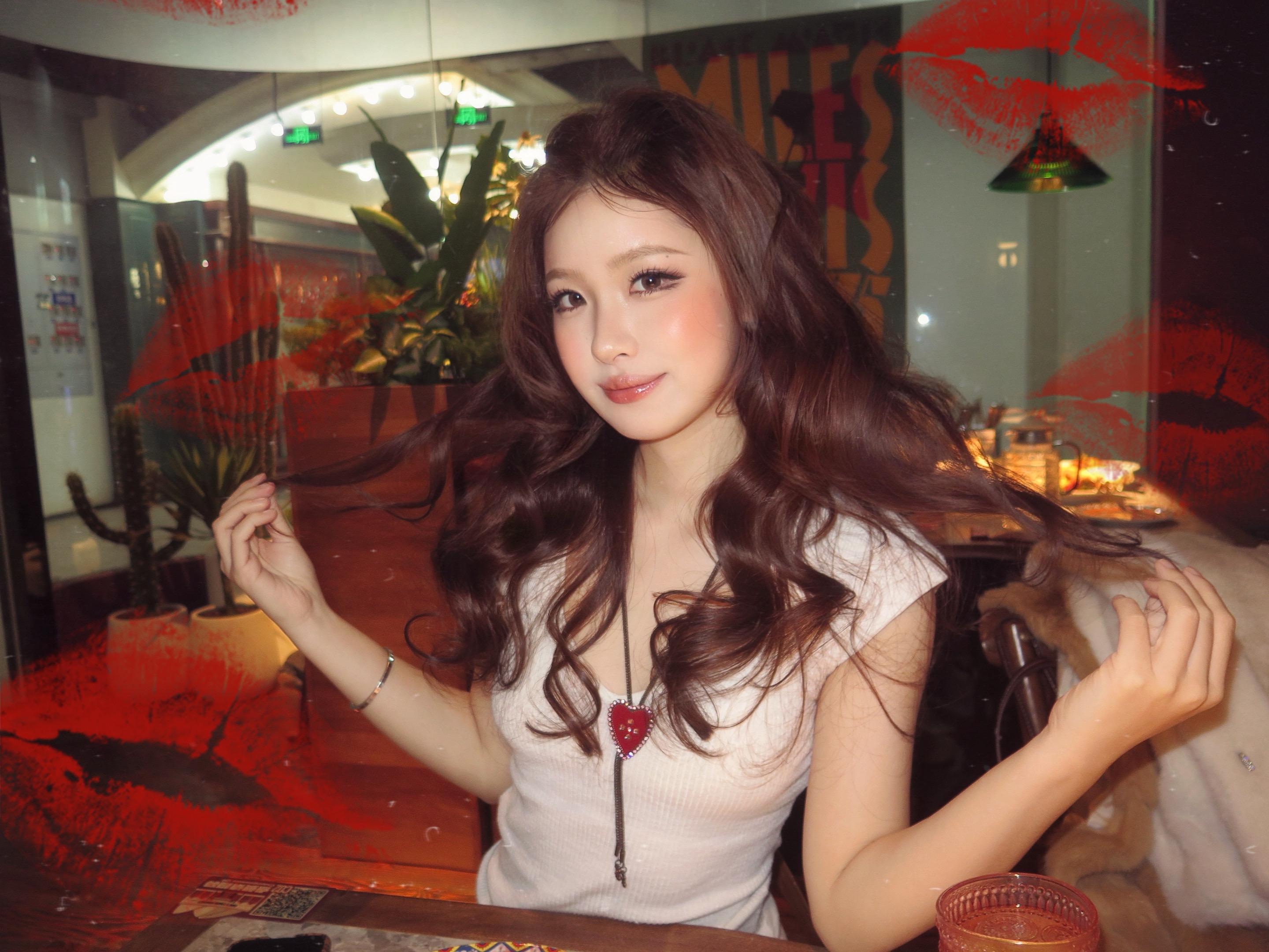 💋( ¤̴̶̷̤́ ‧̫̮ ¤̴̶̷̤̀ )💋