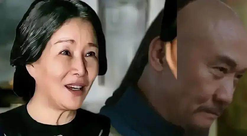 盯着屏幕看了半晌，这《大生意人》的大结局，着实让人玩味。
 
那一脸苦相的妇人，