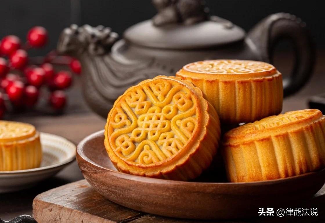 玩不起？湖南衡阳，男子网上购物，看到有款月饼只要1元一个，他花99元买了99个月