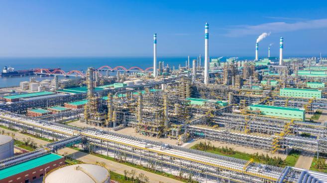 全球所有发达国家都在去工业化，中国也会这样吗？美国制造业占GDP峰值，从28%降