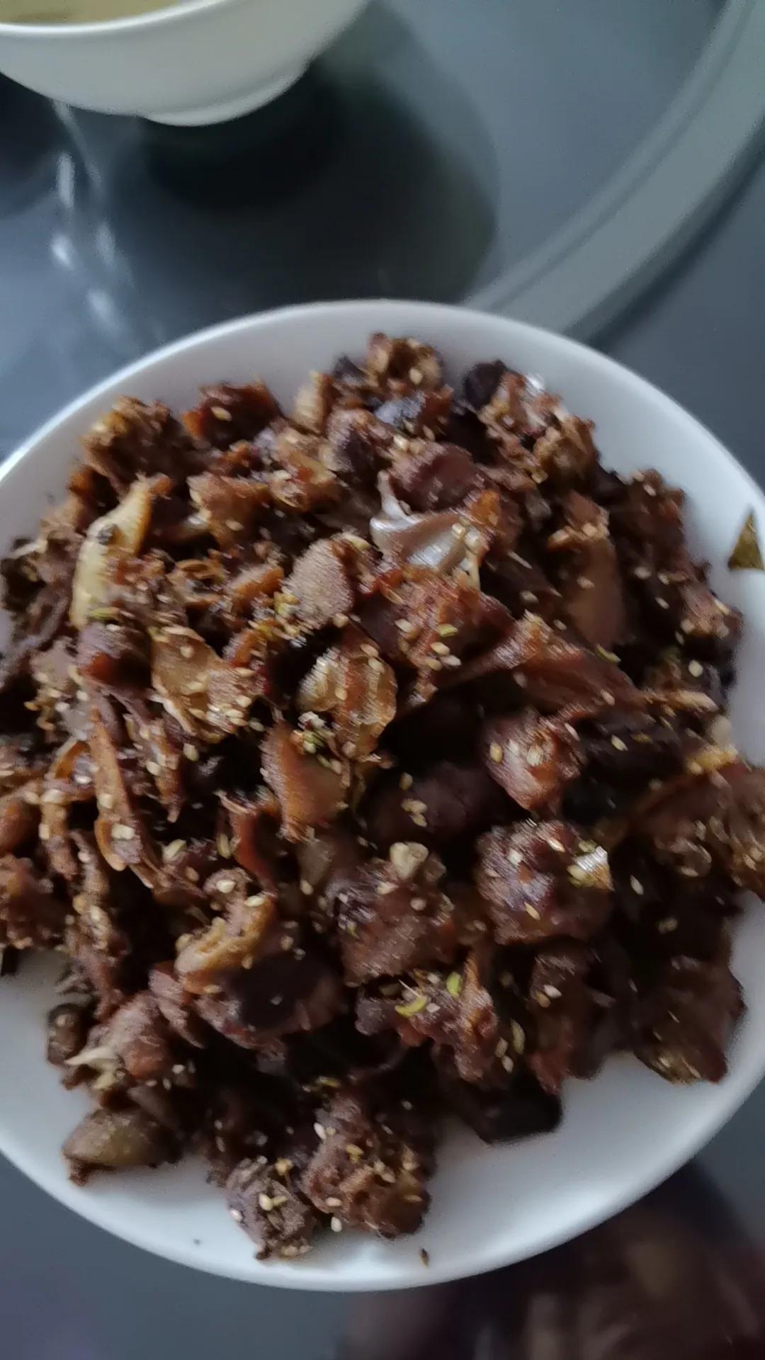 自作的鸭肉可香有嚼劲可好吃了