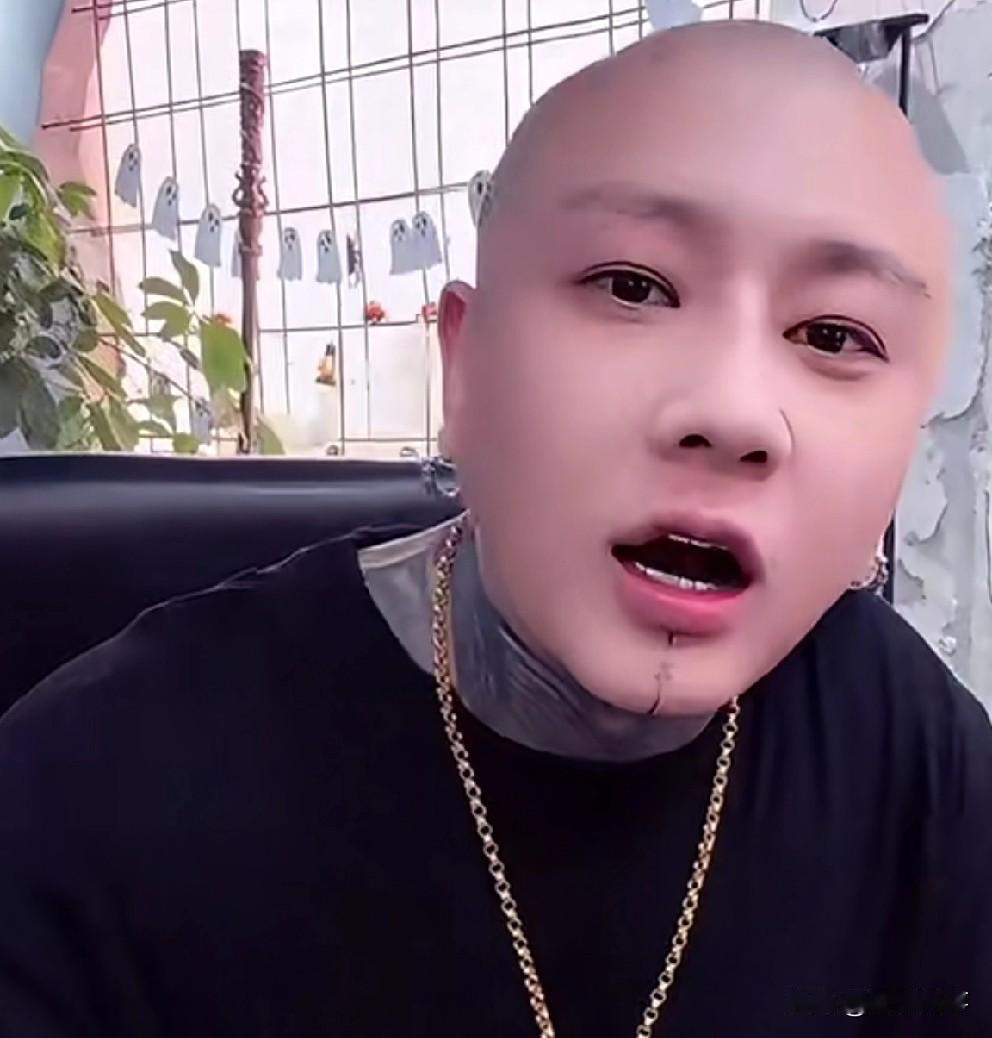 方丈直播人气跌出10W+，冻结ks账号！

         昨晚8点档的多位主