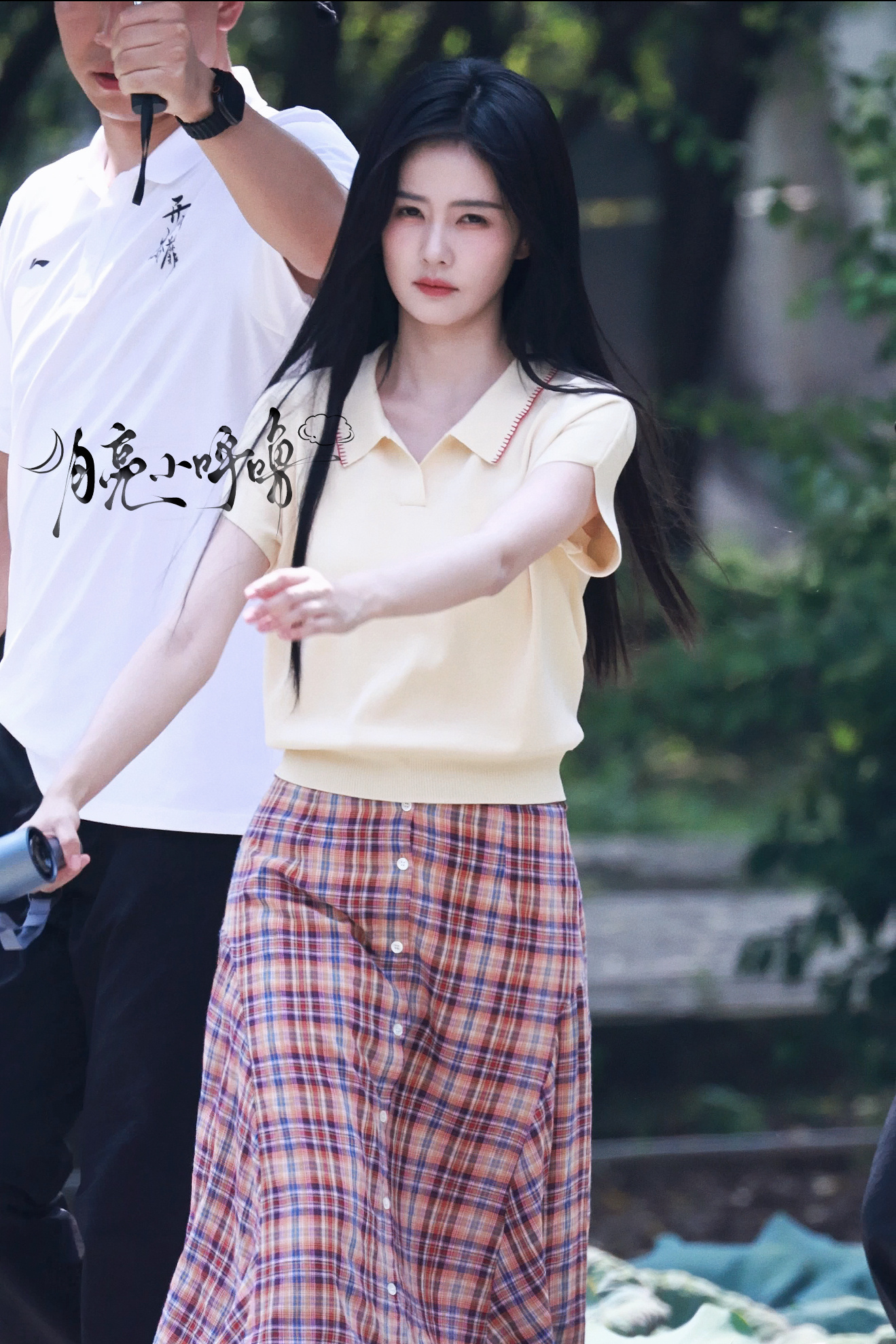 Woc白鹿你怎么能这么美啊啊啊啊  王韵娜走过来了  状态真的太太太好了生图的神