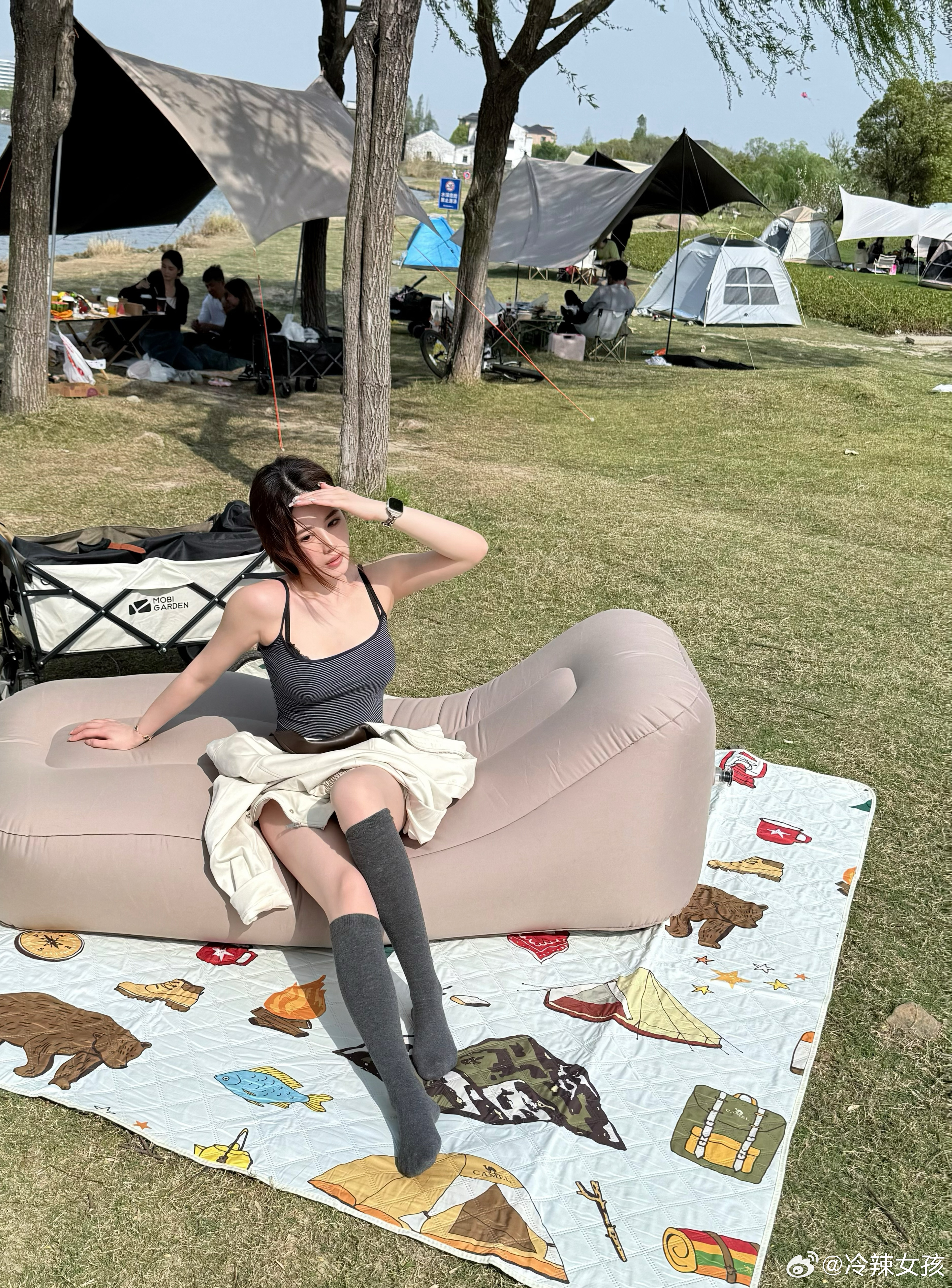 风超大的露营日🏕️最近真的是有点胖不活了…我不变得更胖都算是减肥了 ​​​