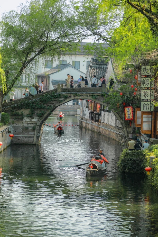 春节旅行，把自己摇进越城的水墨里