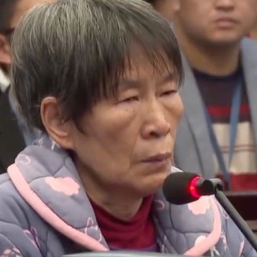 余华英重审二审死刑 赶紧毙了她，别留她过年。 