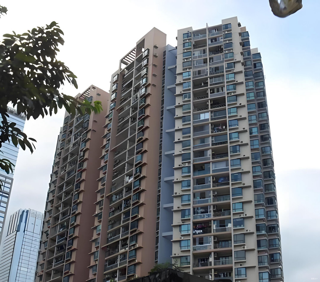 【深圳5月住宅网签超万套 市场活跃度回升至近年来高位水平】五月深圳住宅网签超万套