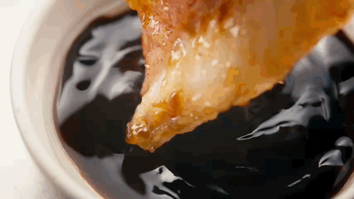 蚝油才是调料界百搭王蚝油的鲜味传奇打破蚝油只属于粤菜的固有印象✨源自岭南的蚝油跨