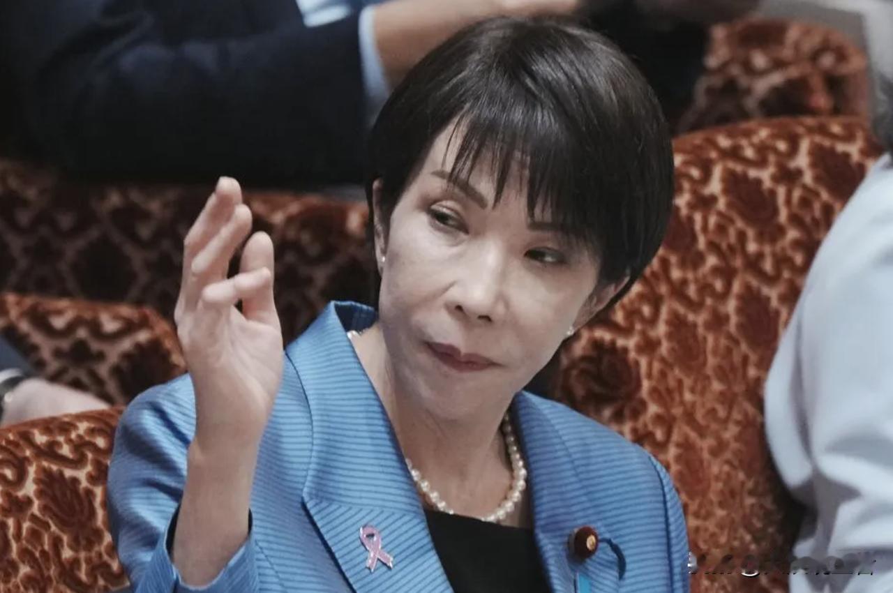 根据日本时事通信社7月公布的民调，高市早苗内阁支持率较上月又下滑了5.3个百分点