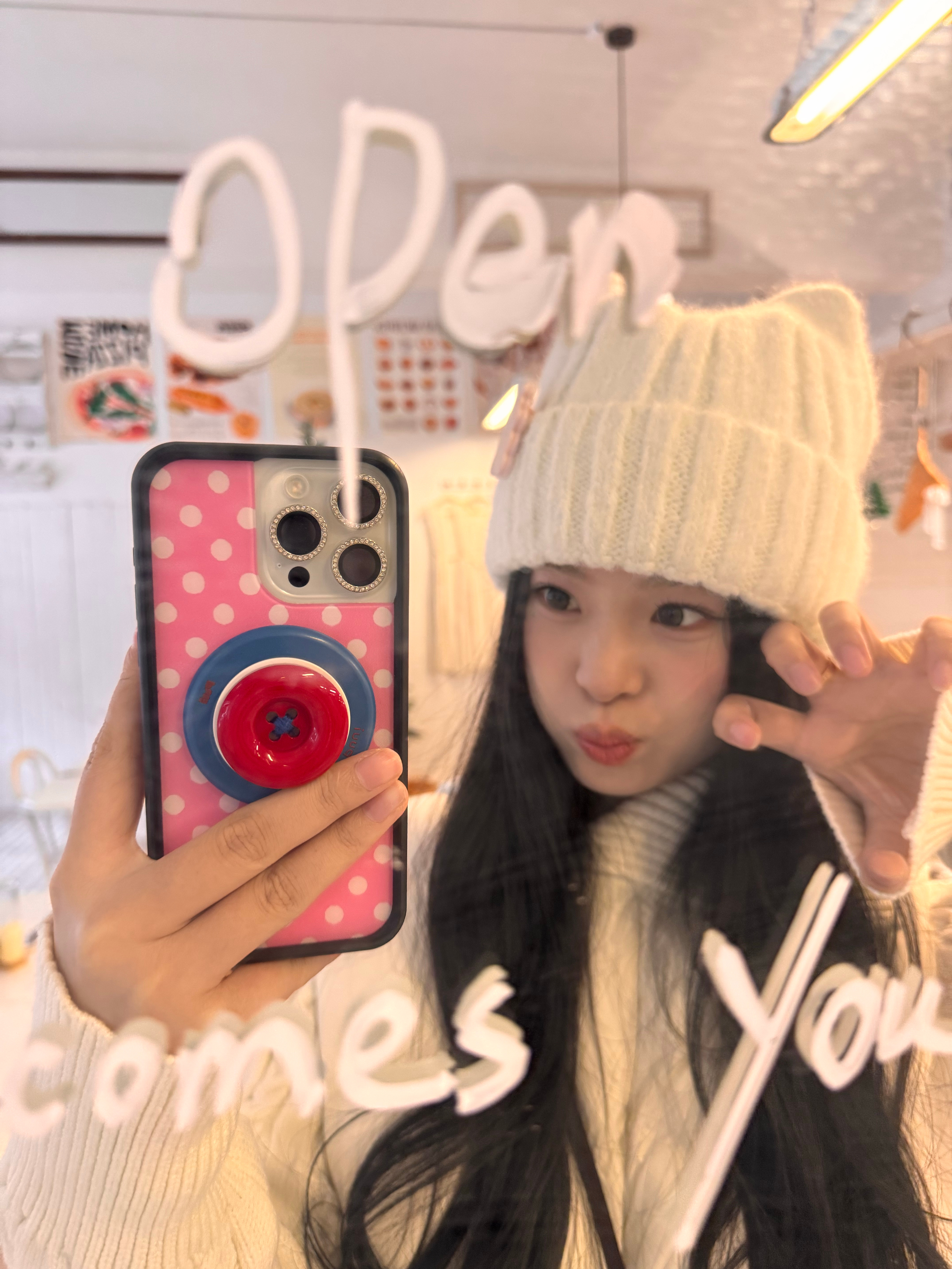 今天出门拍照了！这会在上网吃火鸡面🍜