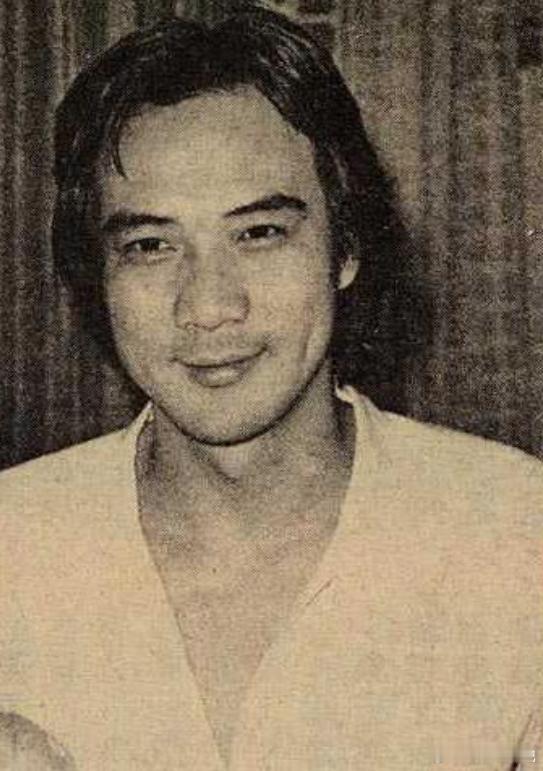 一代武侠巨星徐少强逝世，享年73岁。[蜡烛] ​​​