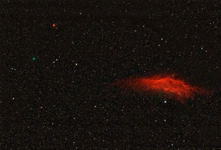 #每天一天文图# 岩本彗星与加利福尼亚州和北三裂流 ​​​