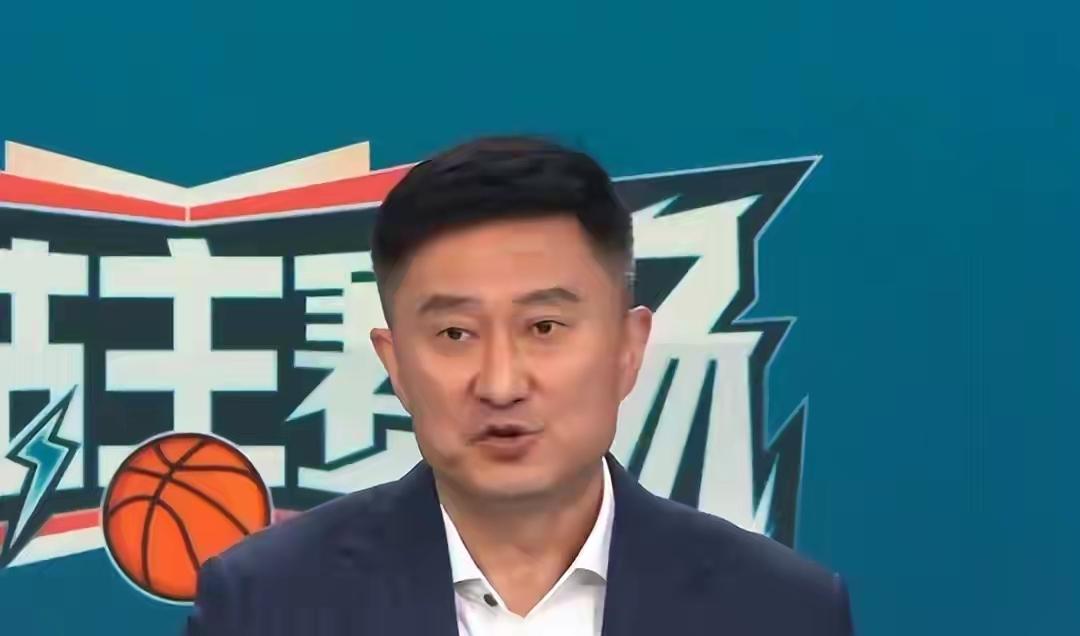 原来中国男篮的“溃败”早有预兆！

一个月前亚洲杯赢球的时候，就能看出点端倪。