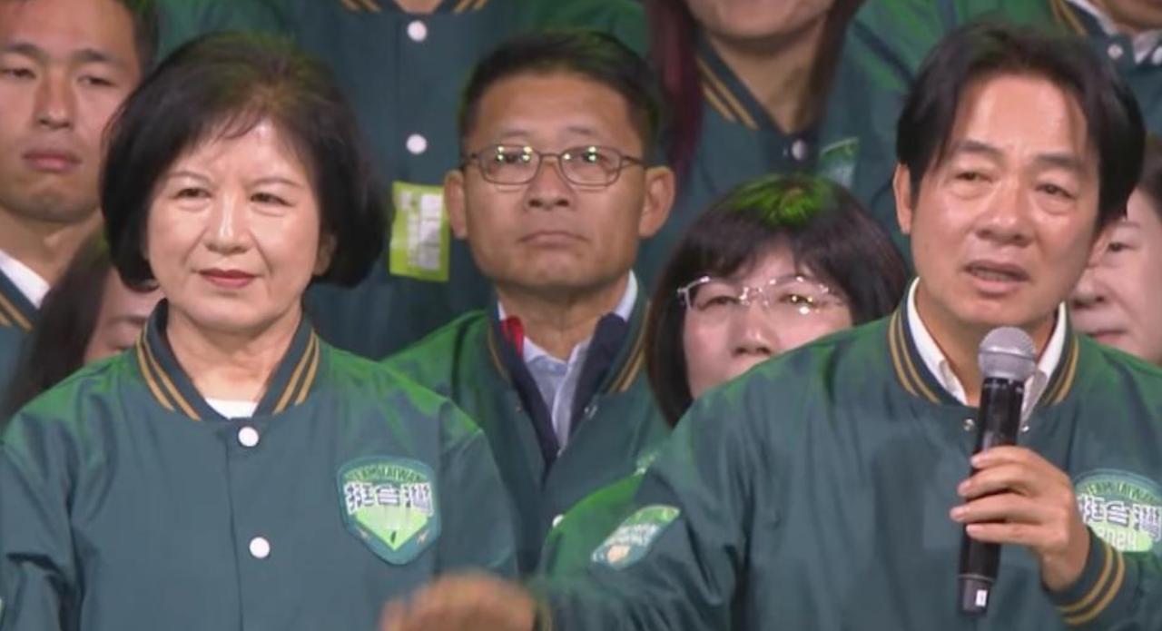 近日网络热传一则民进党主席赖清德夫人在美国购买的亿元豪宅新闻，民进党当局发言人5
